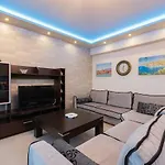 Shameti - Private With Pool Near By Mana Gers *