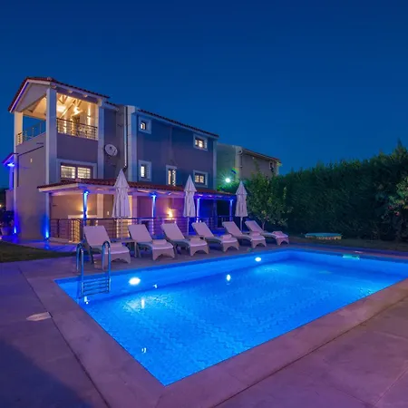 Shameti - Private With Pool And Billiards Near By Mana Gers Villa *