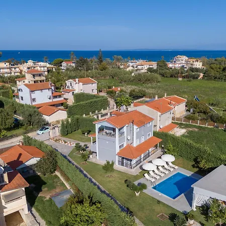 Villa Shameti - Private With Pool And Billiards Near By Mana Gers *