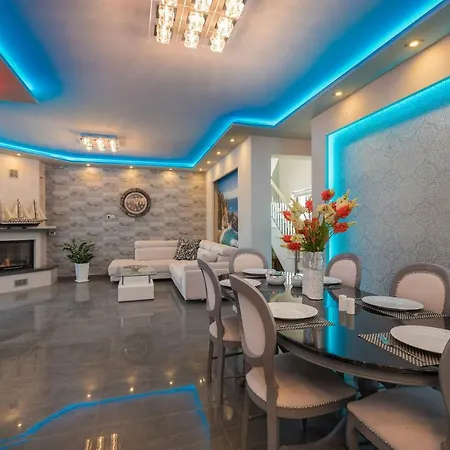 Shameti - Private With Pool And Billiards Near By Mana Gers Villa Zakynthos Town
