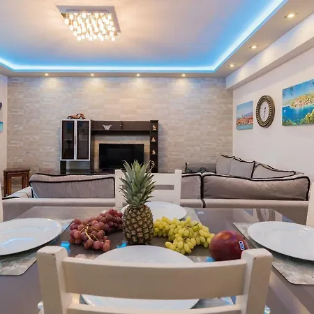 Shameti - Private With Pool And Billiards Near By Mana Gers *